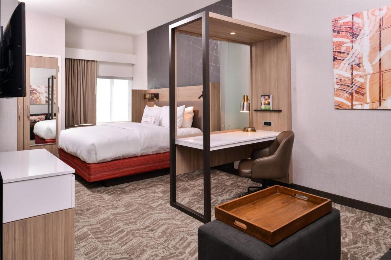 Springhill Suites By Marriott Greensboro Airport Exterior foto