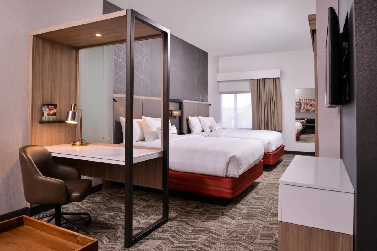 Springhill Suites By Marriott Greensboro Airport Exterior foto