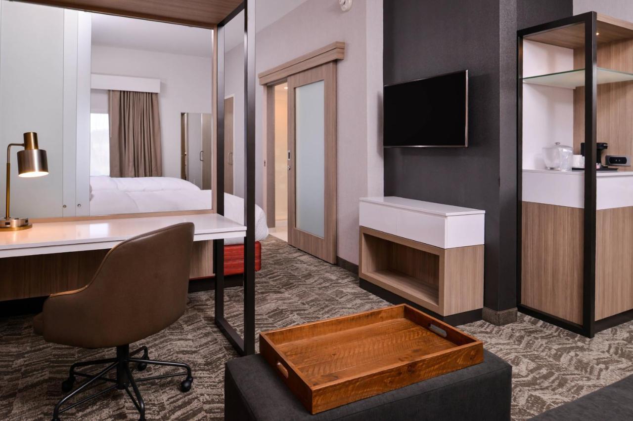 Springhill Suites By Marriott Greensboro Airport Exterior foto