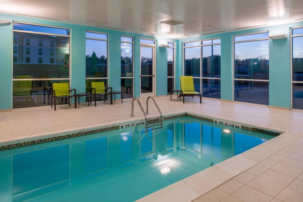 Springhill Suites By Marriott Greensboro Airport Exterior foto