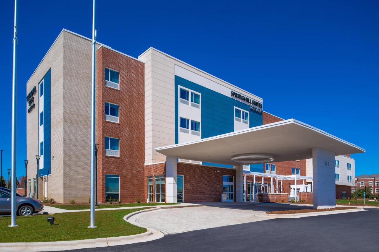 Springhill Suites By Marriott Greensboro Airport Exterior foto